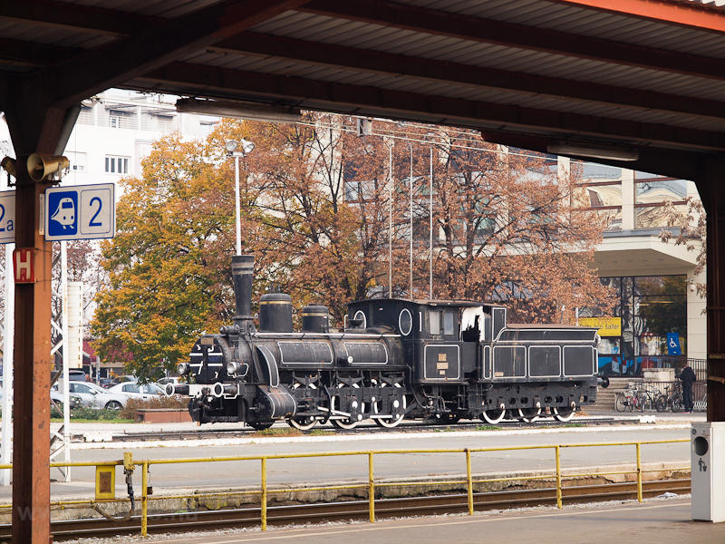 Steam locomotive on exhibit photo