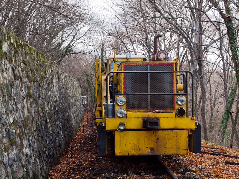 Track maintenance at the Ch photo