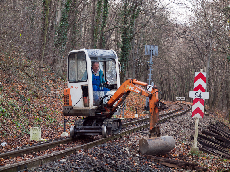 Track maintenance at the Ch photo