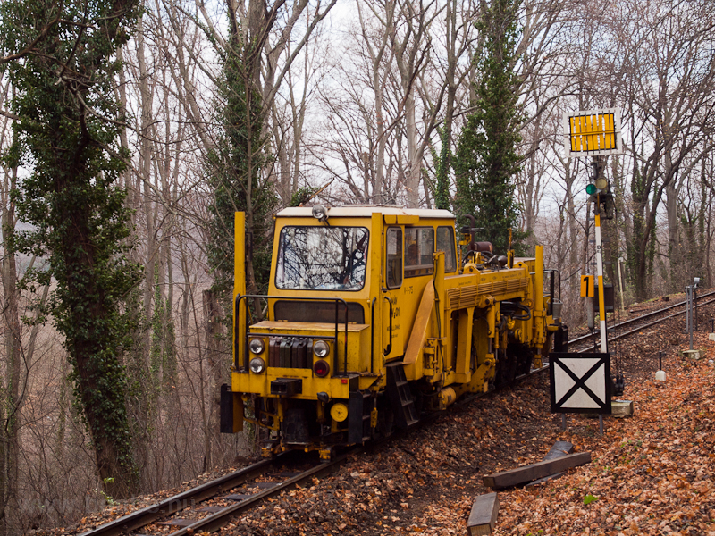 Track maintenance at the Ch picture