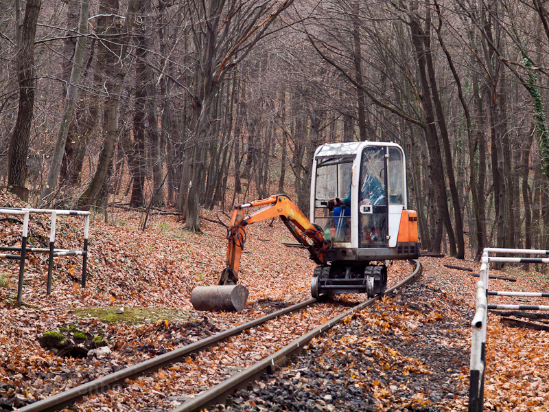 Track maintenance at the Ch photo