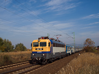 The MÁV-START 432 311 seen between Vác-Alsóváros and Sződ-Sződliget