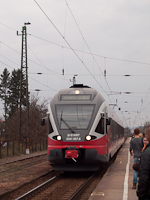 kép