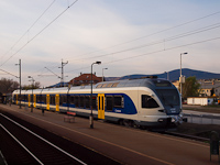 kép