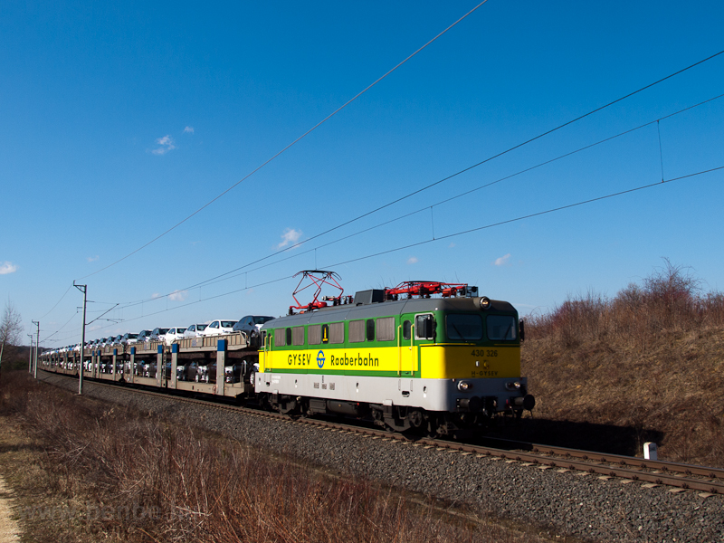 A GYSEV 430 326 Szili Felsőjnosfa s Zalalvő kztt autszllt tehervonattal
  fot