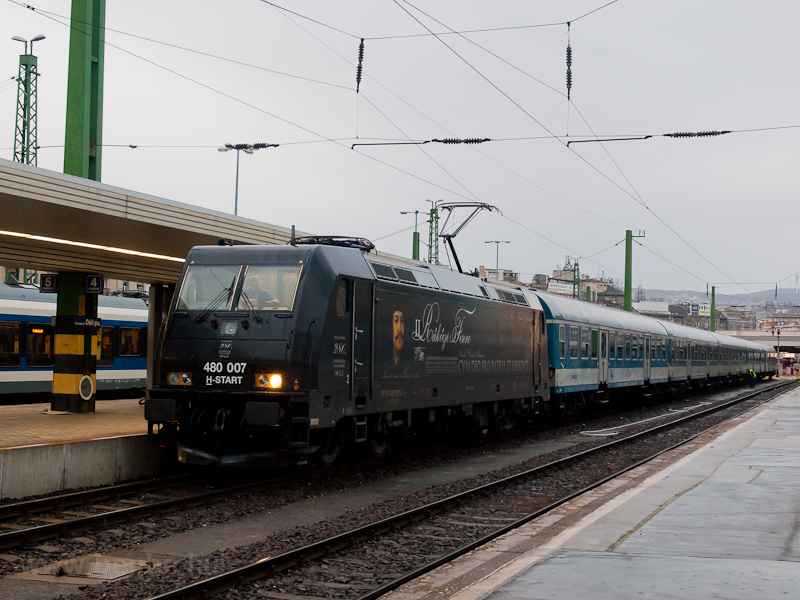 A MÁV-START 480 007 Rákóczi-TRAXX Budapest Déli pályaudvaron
 fotó