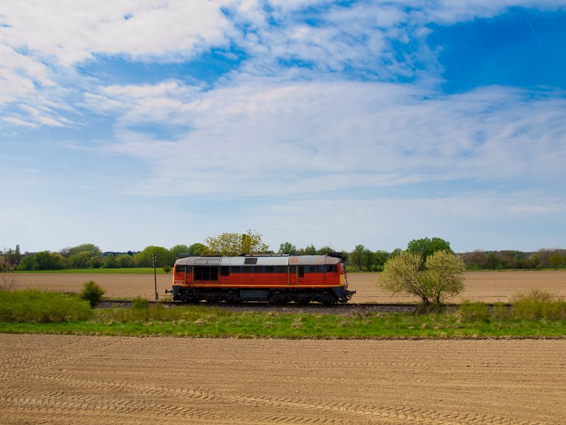 A 628 310-es Szergej gpmenetben Mesztegnyő s Bhnye kztt
 fot