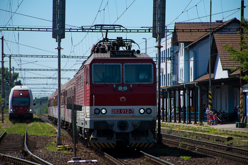 kép A ŽSSK 263 012-7 Malacka (Malacky) állomáson
fotó