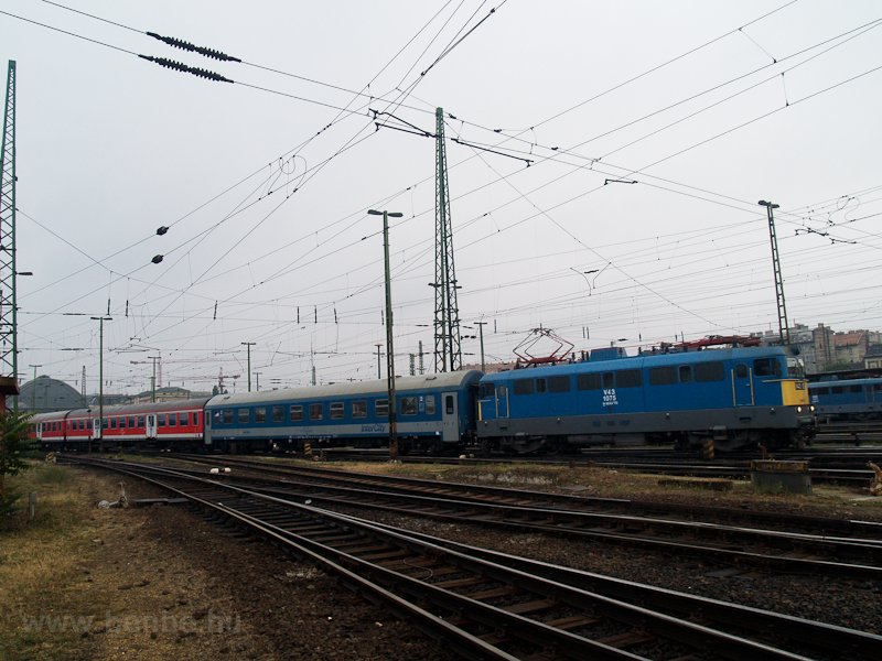 V43 1075 Budapest-Keleti plyaudvaron
 fot