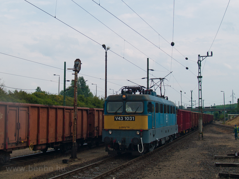 The V43 1031 at Visonta photo