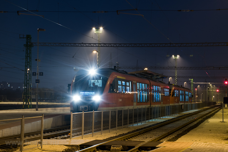 The MÁV-START 426 024 seen at Óbuda photo