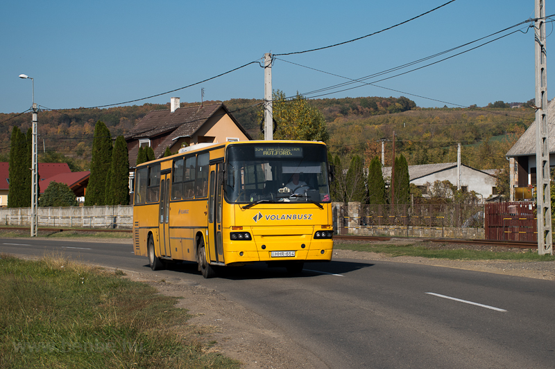 A Volnbusz HHR-654 rendszm Ikarus C56-osa Szobon
 fot