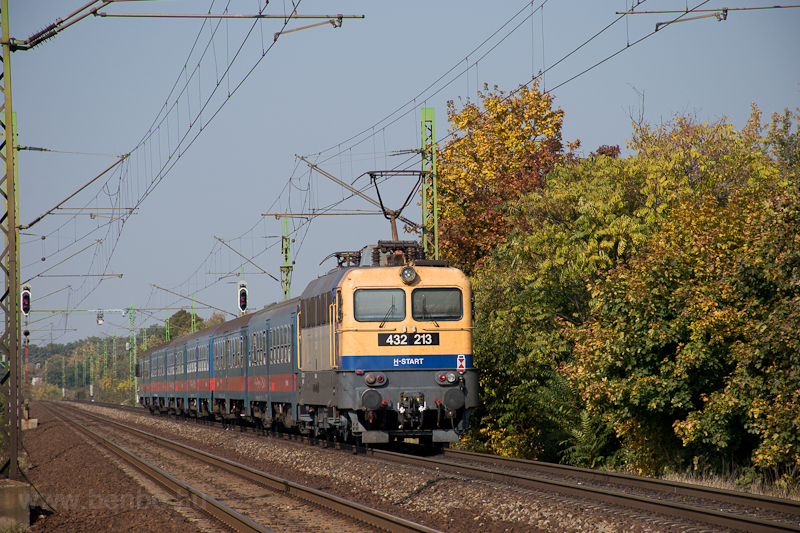 432 213 Szemeretelepnl
 fot