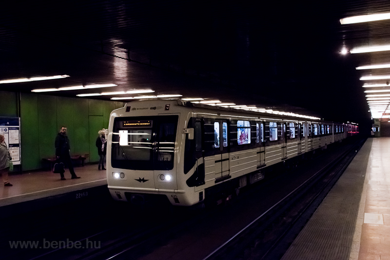 Refurbished Panda metro train at the old Npliget stop photo