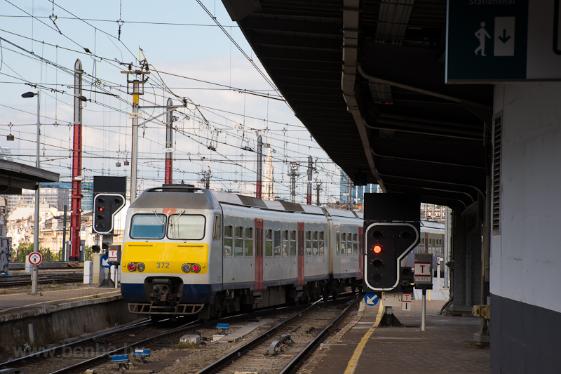 Az SNCB AM80 372 Bruxelles Midi / Brussels Zuid llomson
 fot