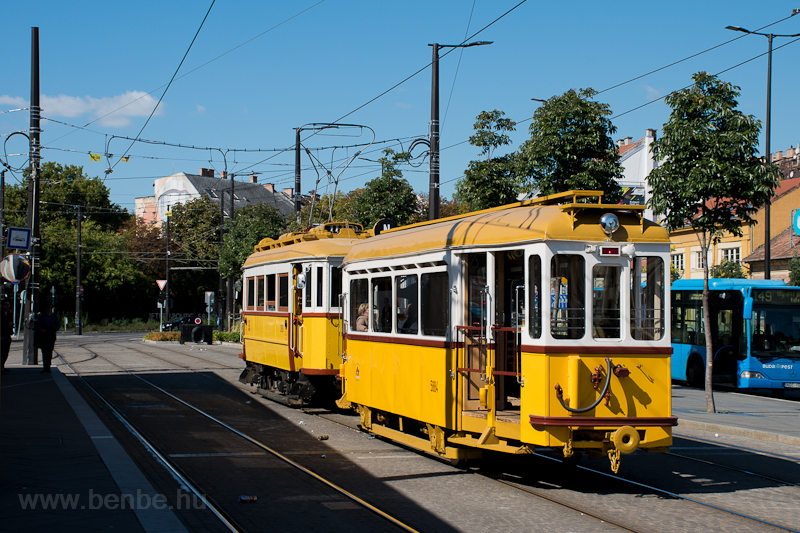 The BKV Budapest woodframe historic tram number 2806 with a class EP trailer seen at Szll Klmn tr photo