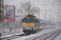 A MÁV-START 431 351 Szemeretelepen
Tavaly esett a hó rendesen, de nem csak akkorról vannak hófödte hegyeket és fehér orrú vonatokat mutató fényképeim: