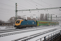 A MÁV-START 470 009 GYSEV Raabercity kocsis IC-vonatával Ferencvárosban
