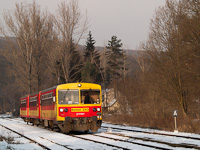 The Bzmot 243 at Szokolya station