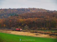 The M62 108 pulling his stone train towards Pspkhatvan