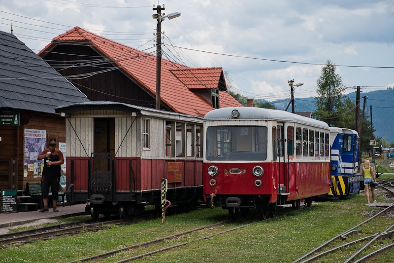 A Trenčiansk Električk Železnica 911 902-5 Feketebalog llomson fot