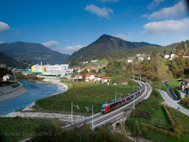 A SŽ 312 113-as Desiro Laško s Rimske Toplice kztt fot