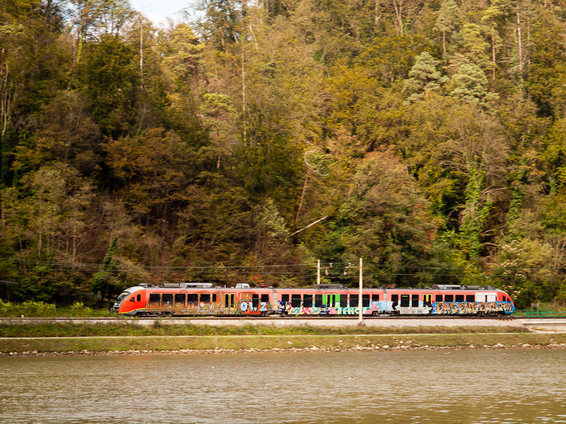 A Slovenian class 312 - 100 electric Desiro trainset seen between Brestanica and Blanca photo