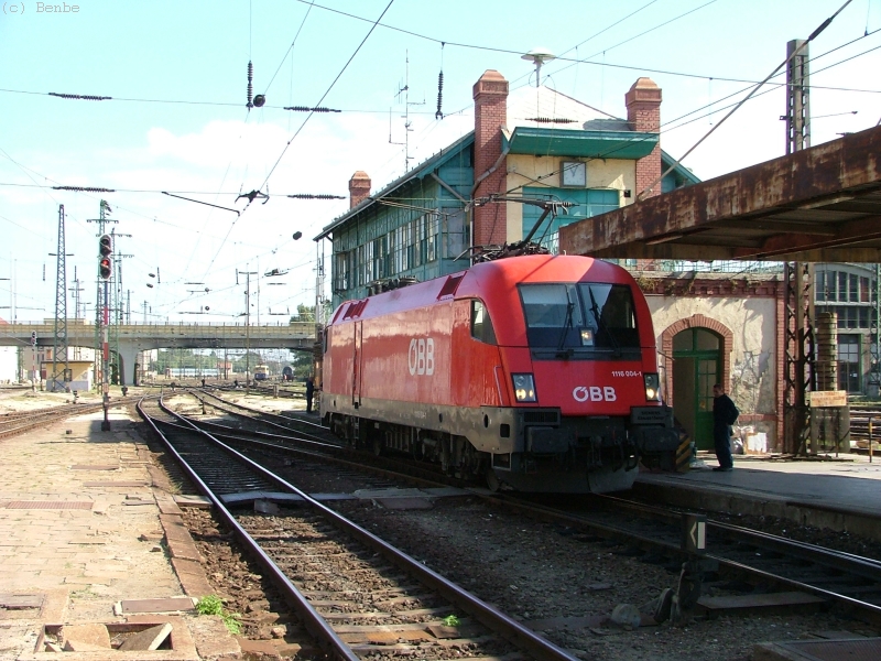 Erlebniszug Wiesel-kocsikkal Budapest Nyugati pu.-n fot