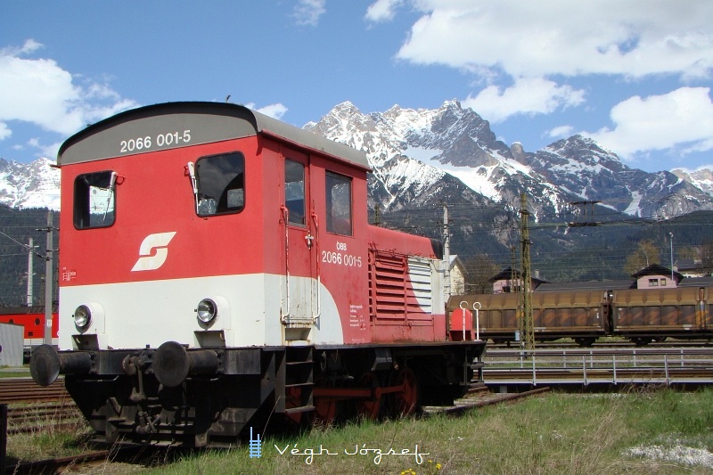 2066 001-5 at Saalfelden photo