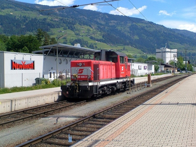 kép 2006. május 16-án Tasnádi Tamás ottjártakor 2068 039-3-as mozdony Lienzben dolgozott fotó