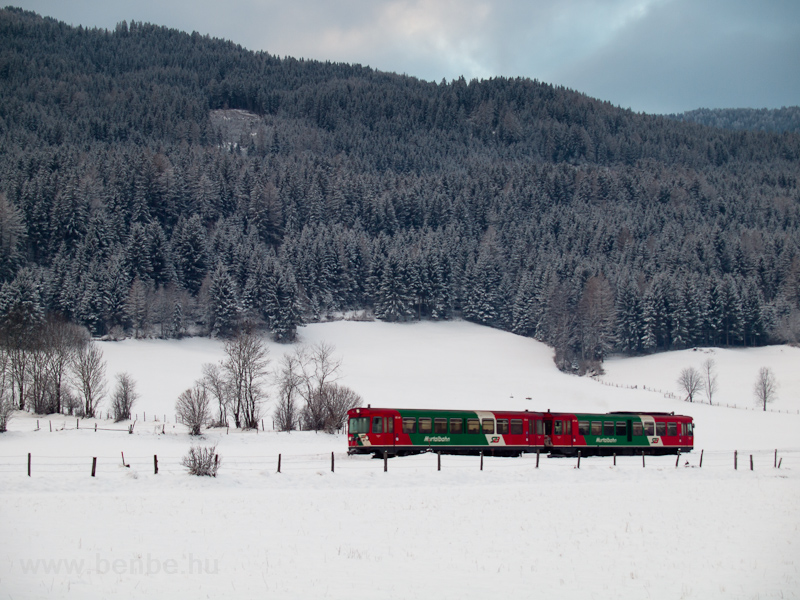 Az STLB Murtalbahn VT33-VS4 fot