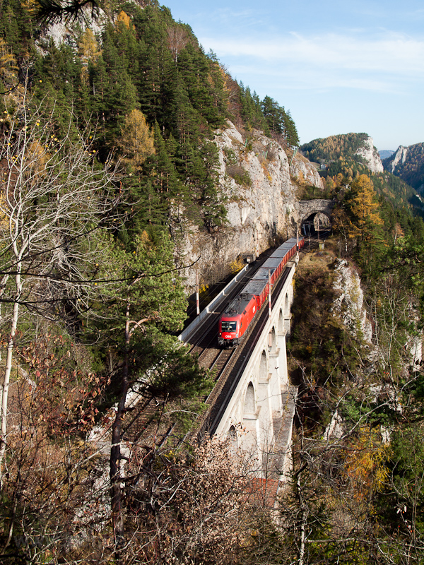 Az ÖBB 1116 150 Breitenstein és Wolfsbergkogel között fotó