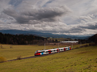 The BB 4024 037-6 seen between Neumarkt in Steiermark and Mariahof-St. Lambrecht