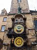 Prága - az Orloj, a csillagászati óra az Óvárosi téren (Staromestské námestí)