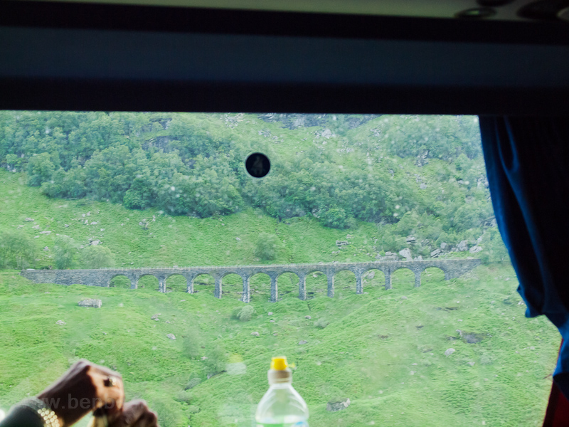 Viadukt a Fort William fel vezető West Highland Mainline-on fot