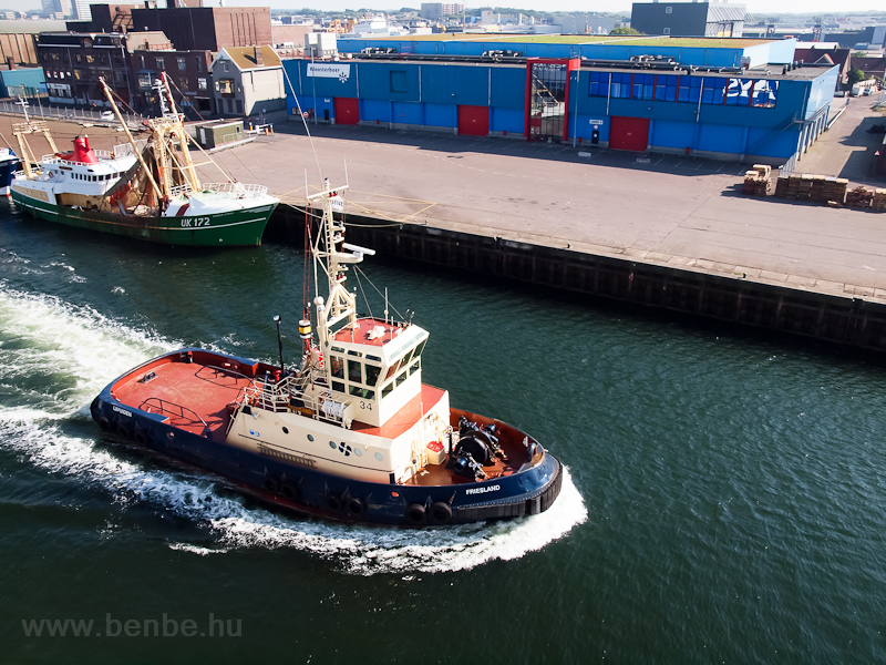 Amsterdam port: the Friesla photo