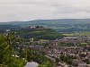 Kilátás a Wallace Monumenttől: egy ScotRail 170-es Turbostar motorvonat halad át Stirlingen Perth felé