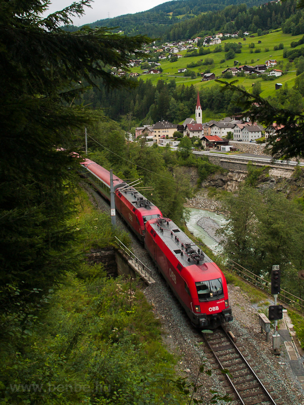 The ÖBB 1116 257-3 seen bet picture