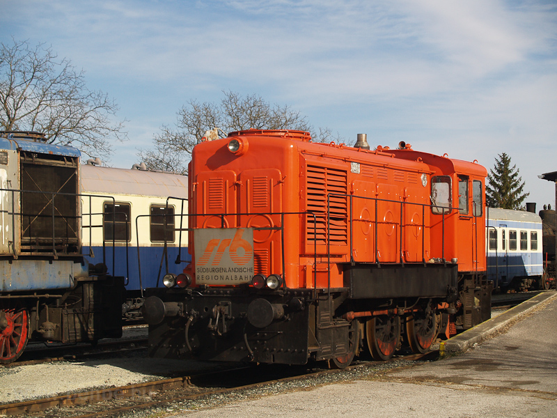 The Südburgenlandische Regionalbahn M31 2020 seen at Grosspetersdorf photo
