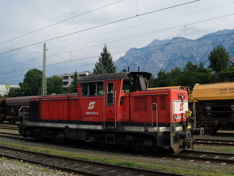 The ÖBB 2068 031-0 seen at  photo