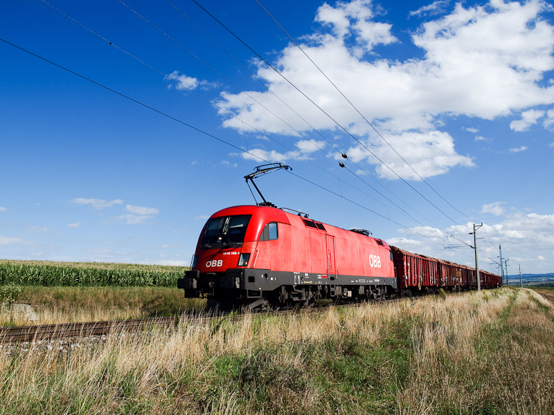 The ÖBB 1116 160-1 seen bet picture