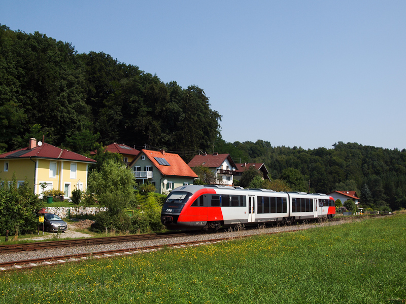 The ÖBB 5022 038-1 seen at  photo