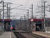 Egy ÖBB 4124  Pándorfalu község megállóhelyen éppen Nezsider felé fordul az új, Bruck felőli bekötésen