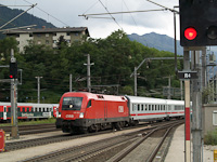 kép