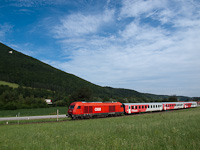 The BB 2016 088 seen between Petersbaumgarten and Edlitz-Grimmenstein