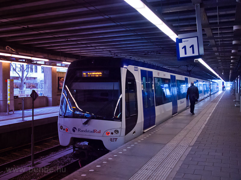 RandstadRail Metro E train  picture