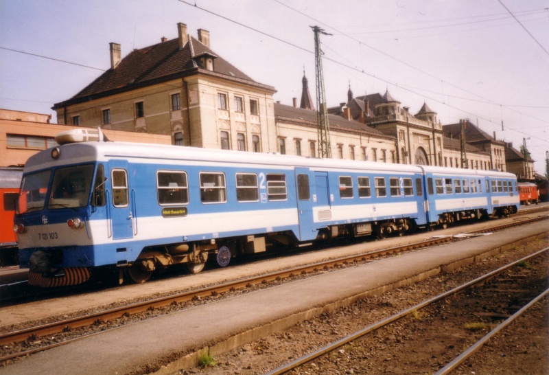Amikor rendes kishatárforgalom volt - a HZ 7 121 103 Pécs állomáson fotó