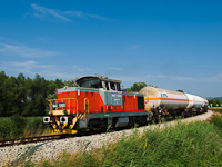 The M47 1203 is seen hauling the local freight between Dunaalmás and Almásfüzitő