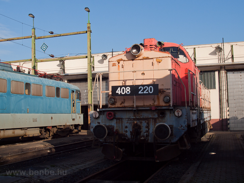 A MV-TR 408 220 plyaszm Ppos Hatvanban a sorozat tvenedik vforduljra szervezett nnepsgen fot