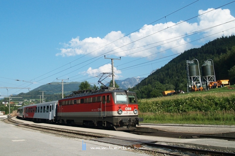 The BB 1142 672-3 at Windischgarsten photo